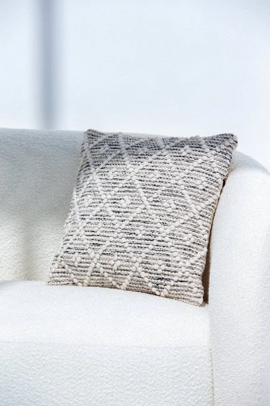 Criss-Cross Beige Cushion With Filler (2 Sizes)