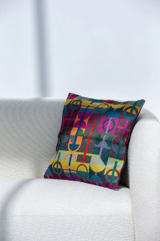 Multi-Colored Geometric Polyester Cushion Cover (45x45 CM)