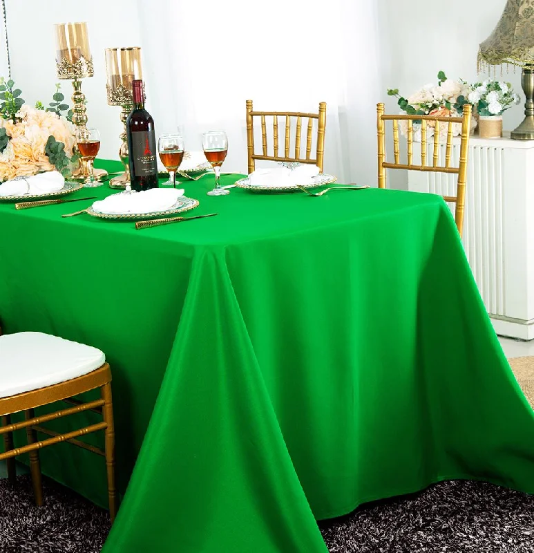 90"x156" Seamless Rectangular Polyester (220 GSM) Tablecloth - Emerald Green (1pc)