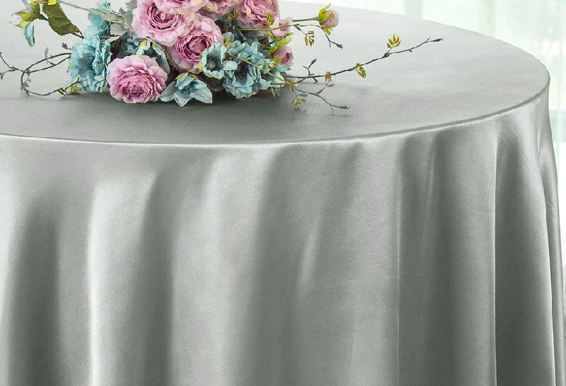 108" Seamless Round Satin Tablecloth - Silver (1pc)