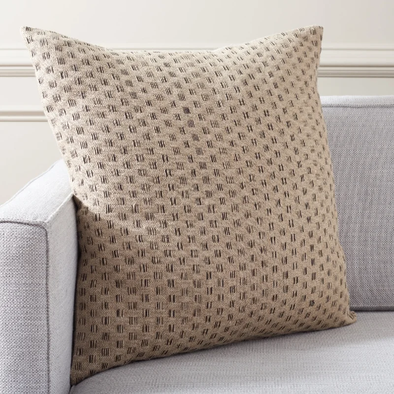 Safavieh Zahara Pillow