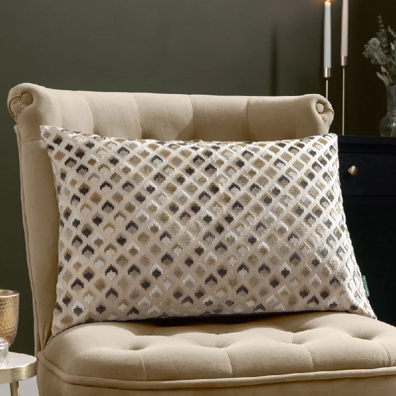 Lexington Cushion Warm Taupe