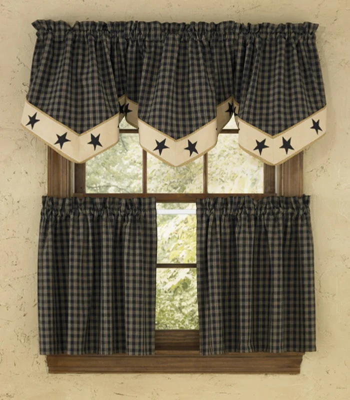 Sturbridge Black Star Tiers - 72x36 Park Designs