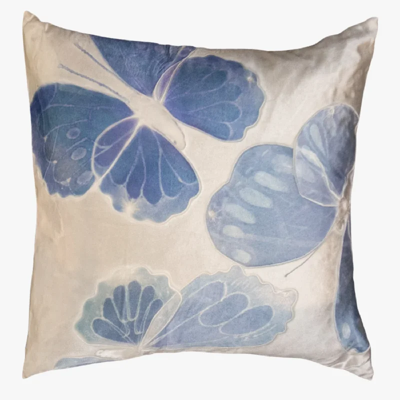 Twilight  Monarch Ivoire Signature Velvet Pillows