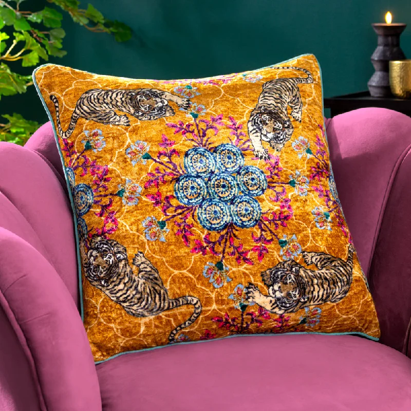 Tigerscope Cushion Gold